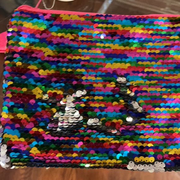 Rainbow Sequin Zipper Purse Wristlet NWT - Picture 3 of 3